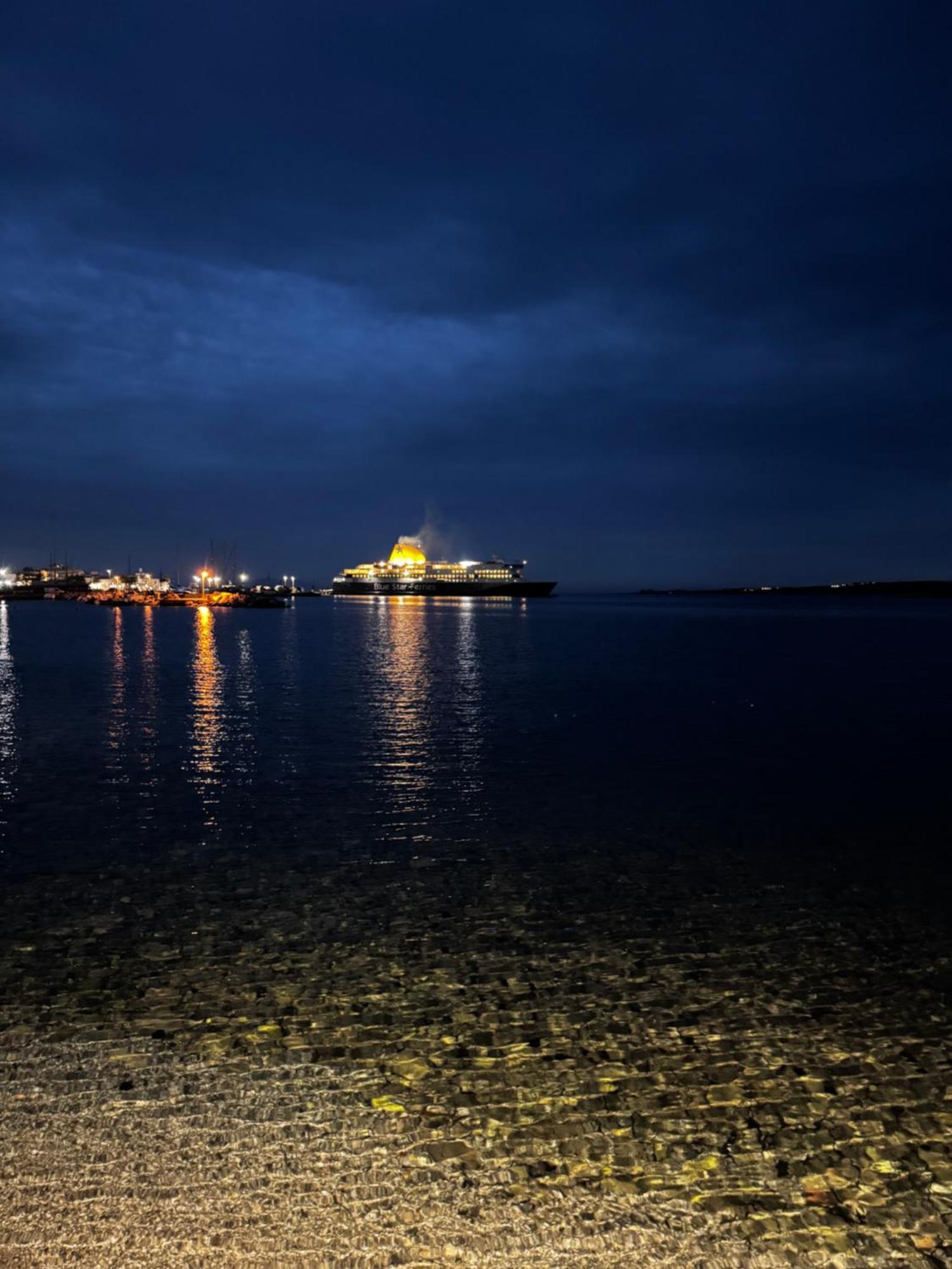 Diplos Studios Парікія Екстер'єр фото